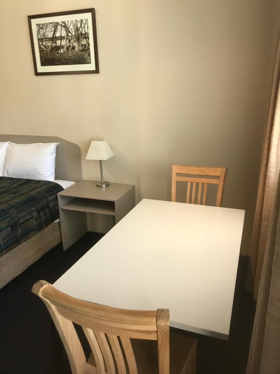The Bakehouse Motel Goulburn Extérieur photo